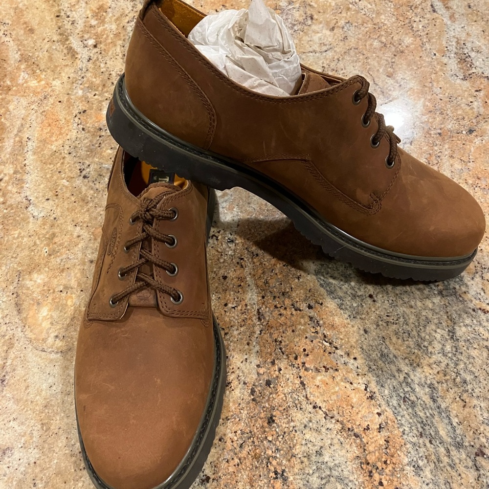 Men’s Timberland bucks oxford brown size 12 leather waterproof shoes. NWOT..